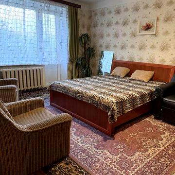 Здам велику 1-но км квартиру  С. Бандери