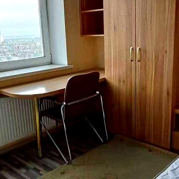 Продаж 3к квартири 60 кв. м на вул. Ушинського 14Б