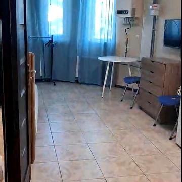 Можно на месяц! Сдам квартиру- студию с балконом.Центр. 23 Августа. Ул.Клочковская 295. Можно военным .