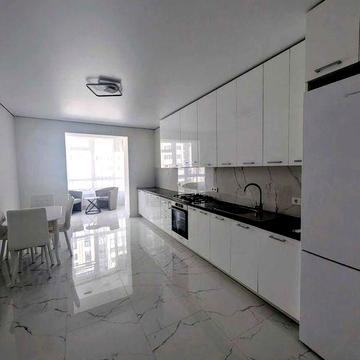 45904 Простора 2-кімнатна квартира 76 м² з новим ремонтом та меблями — ніхто не проживав! Озерна, поруч озеро та ліс