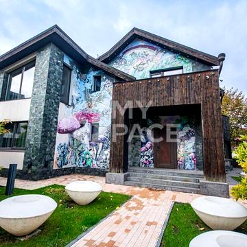 Продаж будинку з басейном 540м2 вул. Петра Радченка, Соломянський р-н