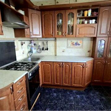 3 - кімнатна квартира 80 м², 5/10, дві лоджії, ПЗР