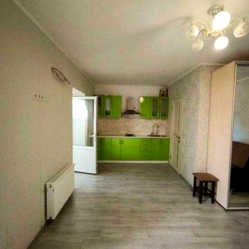 Продам 1-кімнатну квартиру в ЖК «Озерки» — власний вхід, дві лоджії та індивідуальне опалення! ЖК Озерки