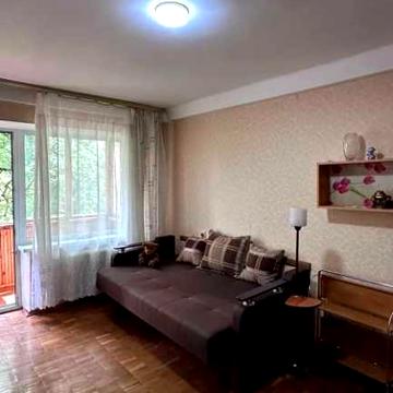 Оренда квартири біля метро Чернігівська