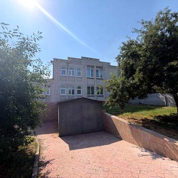Продаж капітального будинку в м. Яготин