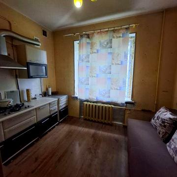 Продам 1к.кв. улучшенной планировки на Холодной Горе, район метро.