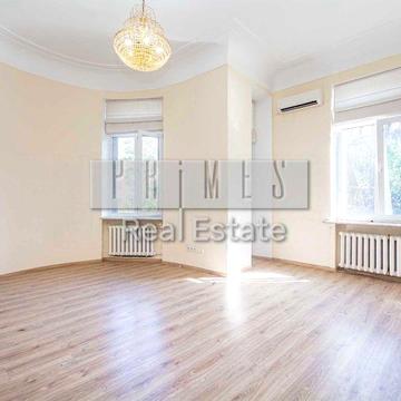 Продаж 4к квартири з ремонтом без меблів, вул. Інститутська, 20/8