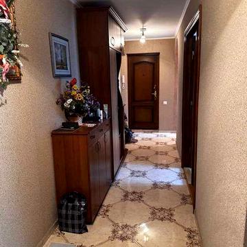 Продаж 3х кімнатна квартира вул, Мазепи-Миколайчука з АГВ 115000дол. США торг з євроремонтом