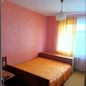 "Продається простора 2- кімнатна квартира