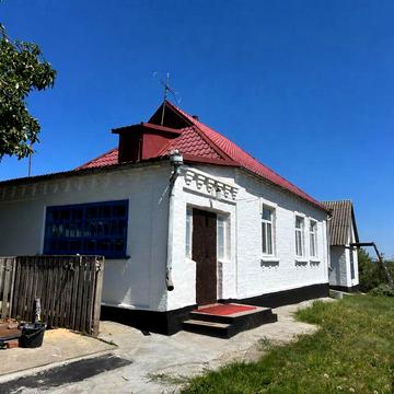 Цегляний будинок с.Шкарівка