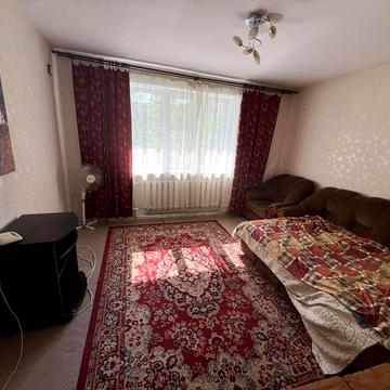 Сдаеться квартира  в долго срок