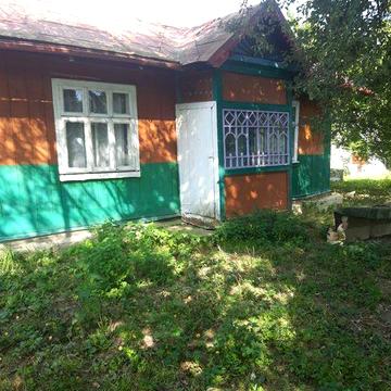 Продається будинок з складськими приміщеннчмиміщеннями