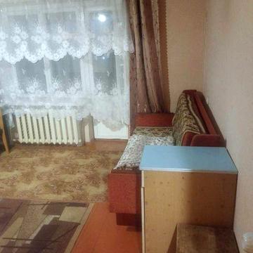 Сдам 1 ком. на Институте связи. Свет не отключают.