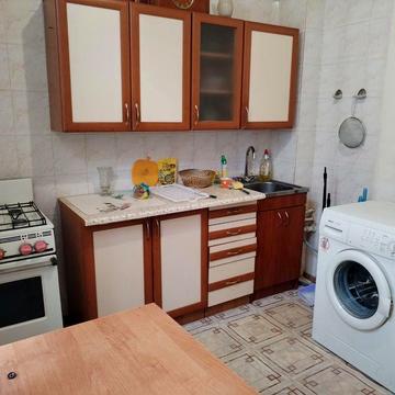 Продам 2х кв-ру Центр Печерска ,Эспланадная 28, рядом 2 станции  метро