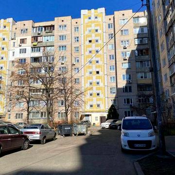 Продаж 2-х.кім.квартири.вул.Рональда Рейгена 10