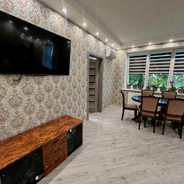 Продаж розкішної 4-кімнатної квартири в м. Васильків (Городок)