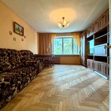 Продаж 2-кімнатної квартири ро вул. Миколайчука, 1а
