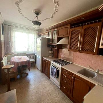 Продаж 3кім квартира вул Грінченка бічна вул Мазепи