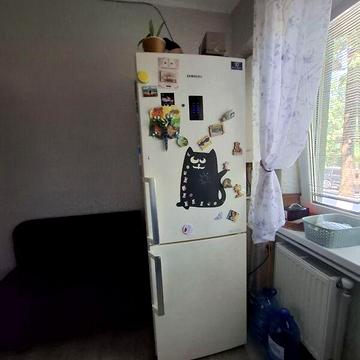 Продаж 2к Квартира Космонавтів вулиця