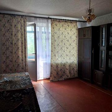 Сдамо однокiмнатну квартиру в центрi мiста, близько до базару.