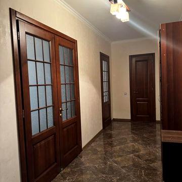 2 ком в кирпичном доме Говорова Зоопарковая парк Победы,отличная планировка,гардеробная,раздельные комнаты,лоджия-110000