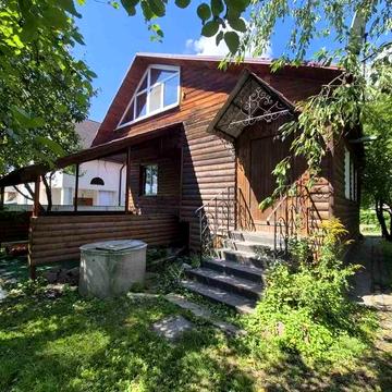 Продам дачу с.Круглик.Камін,гараж,альтанка,мангал,підвал