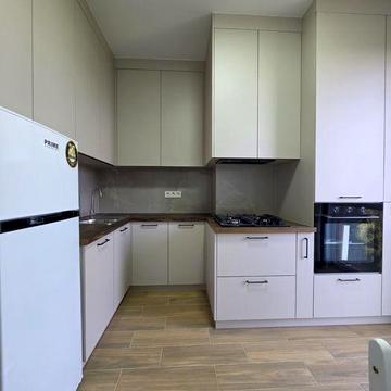 Оренда свіжої 2х НОВОБУДОВИ, РІВНЕНСЬКА (РОДДОМ), є МЕБЛІ та ТЕХНІКА, дві ЛОДЖИЇ, ГАЗОВИЙ котел, гардеробна!