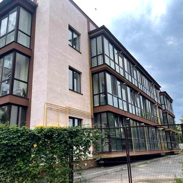 Продаж 1к. кв-ри в новобудові, р-н. Урожаю! АГВ чорнова.