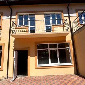 Таунхаус 100м 1 сотка Центр м.Вишневе усі комунікації