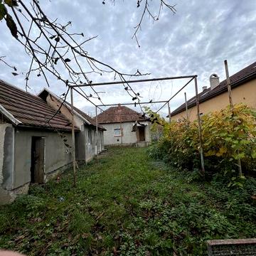 Продаж будинку біля Мукачева смт Кольчино