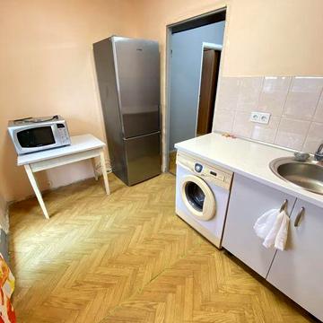 Оренда 1к., метро Позняки-5 хв. пішки , вул Бориса Гмирі 15-А