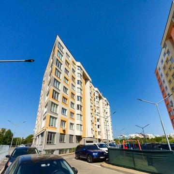 Продаж квартири на вул. Мікльоша
