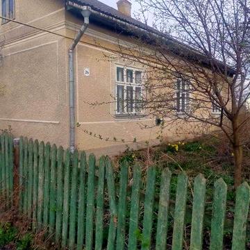 Будинок в с. Глибочок