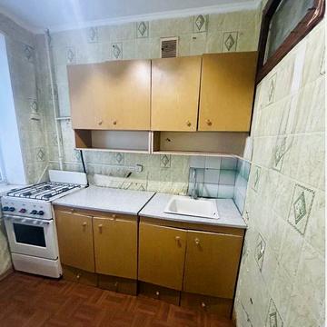 Продаж 2 кімнатноі квартири на Холодноярскоі бригади .