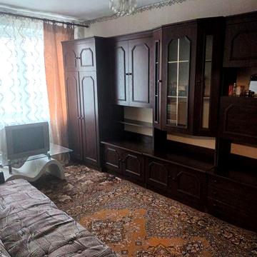 Квартира на довгостроковий термін.