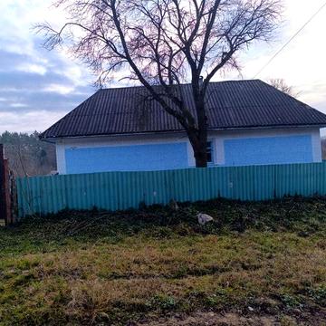 Продам Терміново будинок. Підлісний Олексинець. Електрика в хаті та кухні,кран з водою( на подвірї). Перекриття не тече