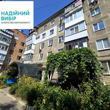 Оренда 1 к.кв. на Половках біля зупинки!