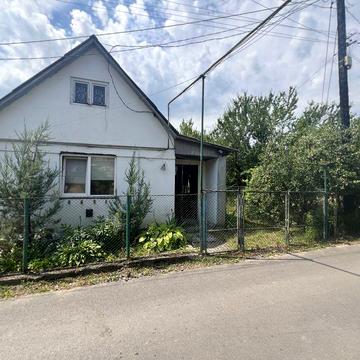 Продається невеличкий будинок в Перечині