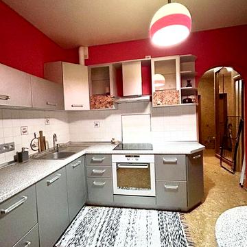 Оренда 1к вул. Татарська 7 , метро