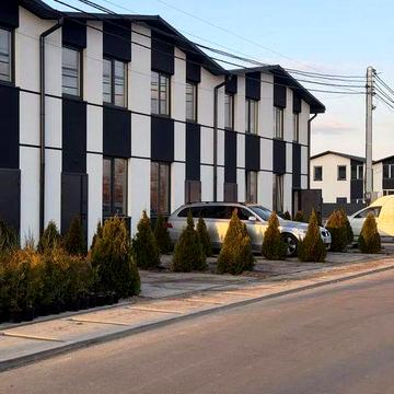 Продаж Таун Хаусів в м . Білогородці