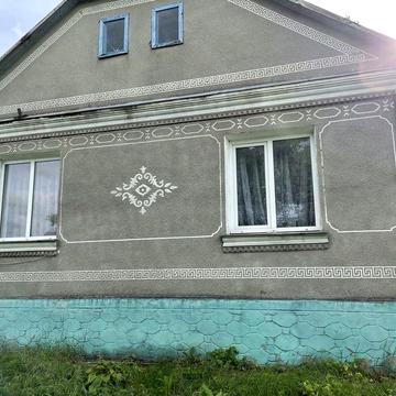 Продам будинок у селі Борбин.