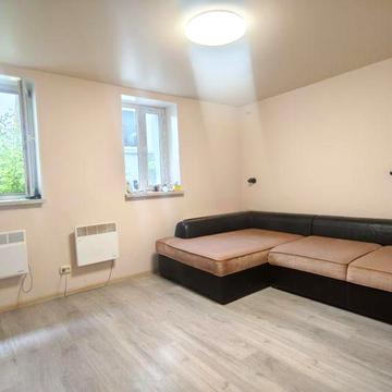 Продам 2-к квартиру в центре Днепра