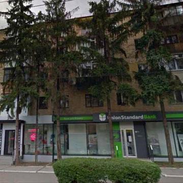 Науки 32! Продам 1К 32 м2 под ремонт 2/5