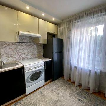 Продам 2 кімнатну квартиру з автономним опаленням Крошня