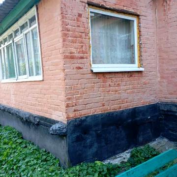 Продам двокімнатну в центрі