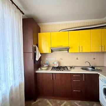 Башкірцева Браїлки парковка у дворі вільна 1.09