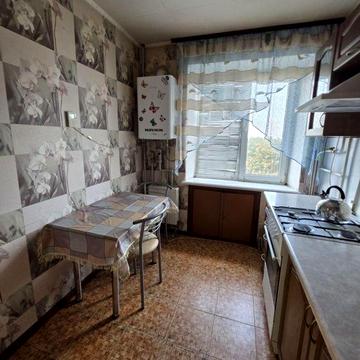 Сдам 1 комнатную крупногабаритную квартиру жд вокзал