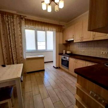 Продам 3 к. квартиру 73м2 в м. Вишневе, вул. Південна, 17