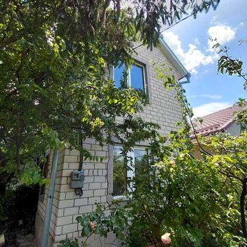 Продаж 2х будинків в одному дворіі