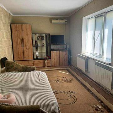 Здається 1-кімнатна половина будинку, район Чередники